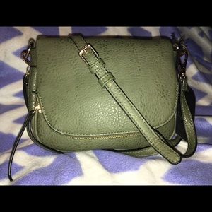 Moda Luxe Crossbody Purse